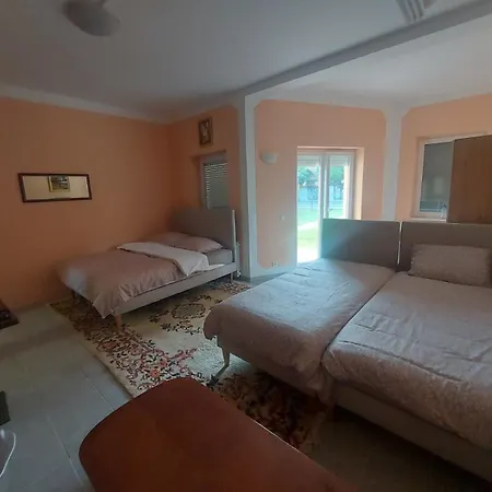 Guest house Mg *